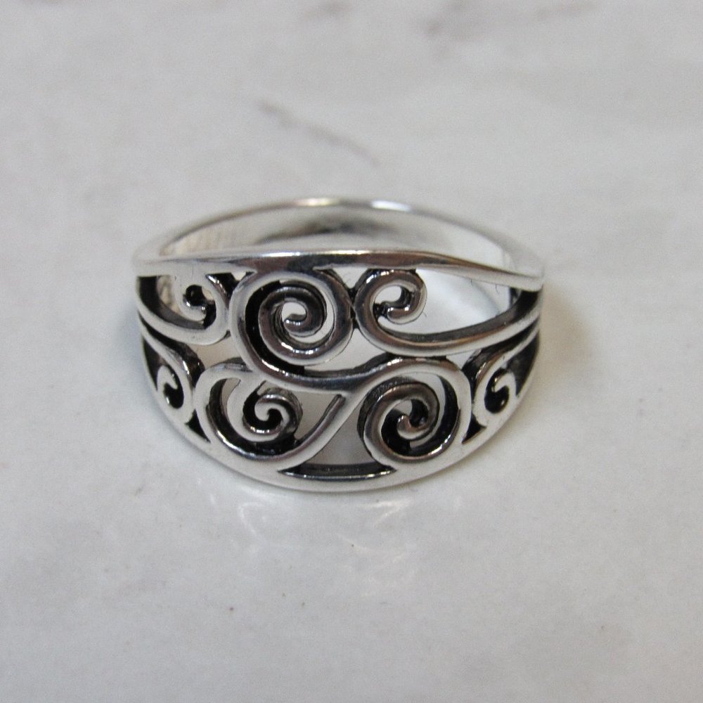 Sterling Wire Twirl Ring Size 9 Boho Abrstact